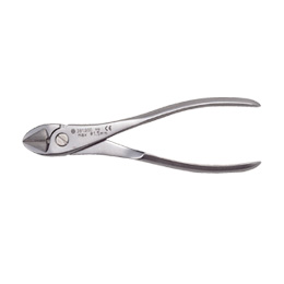 ���C���[�J�b�^�[